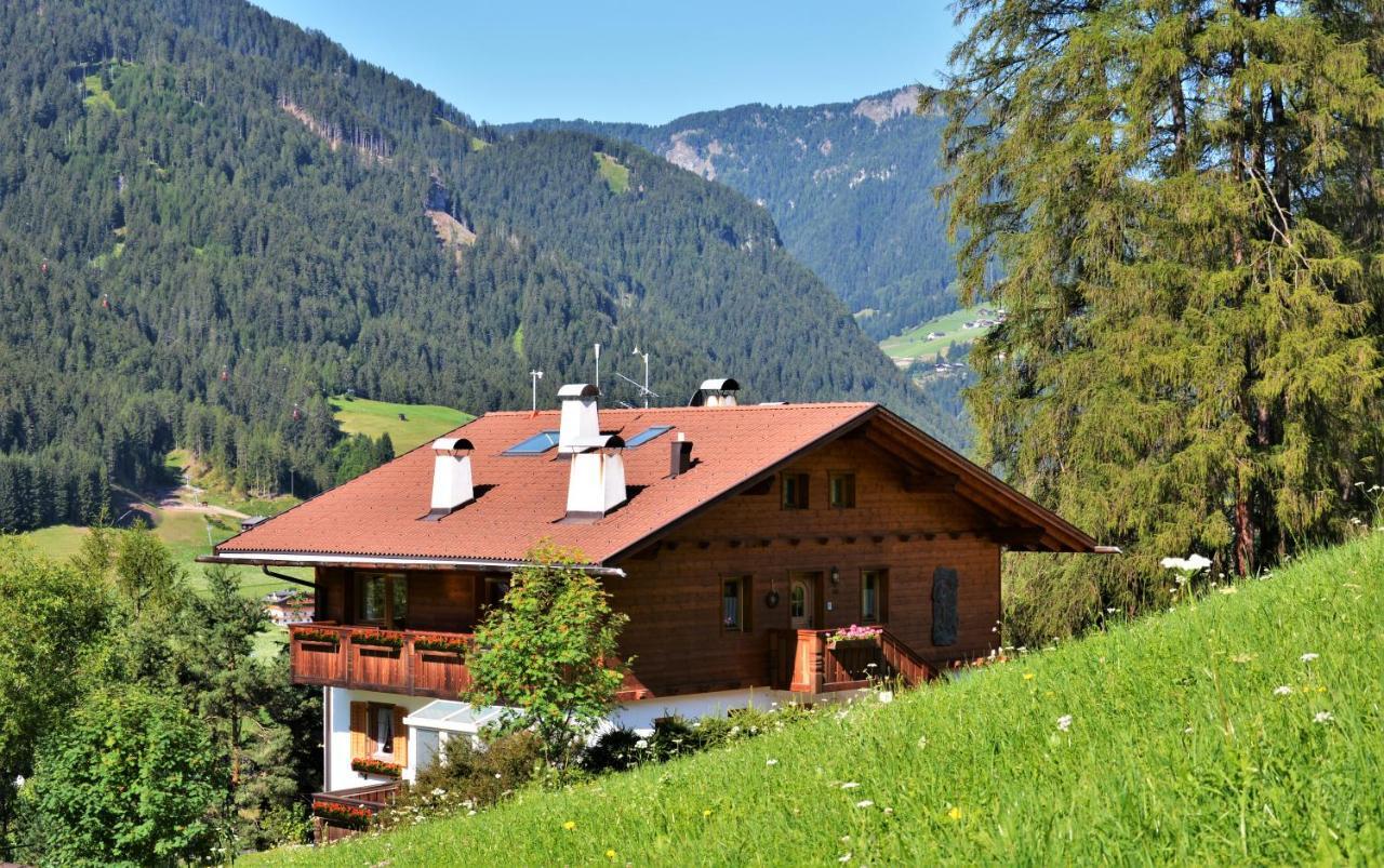 Apartment Larjei St. Ulrich in Gröden Exterior foto